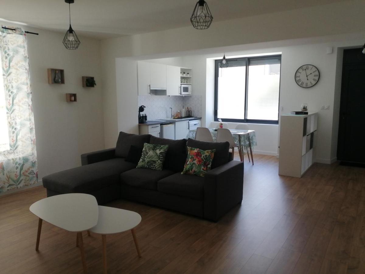 Le Cardaillac Rodez Bagian luar foto